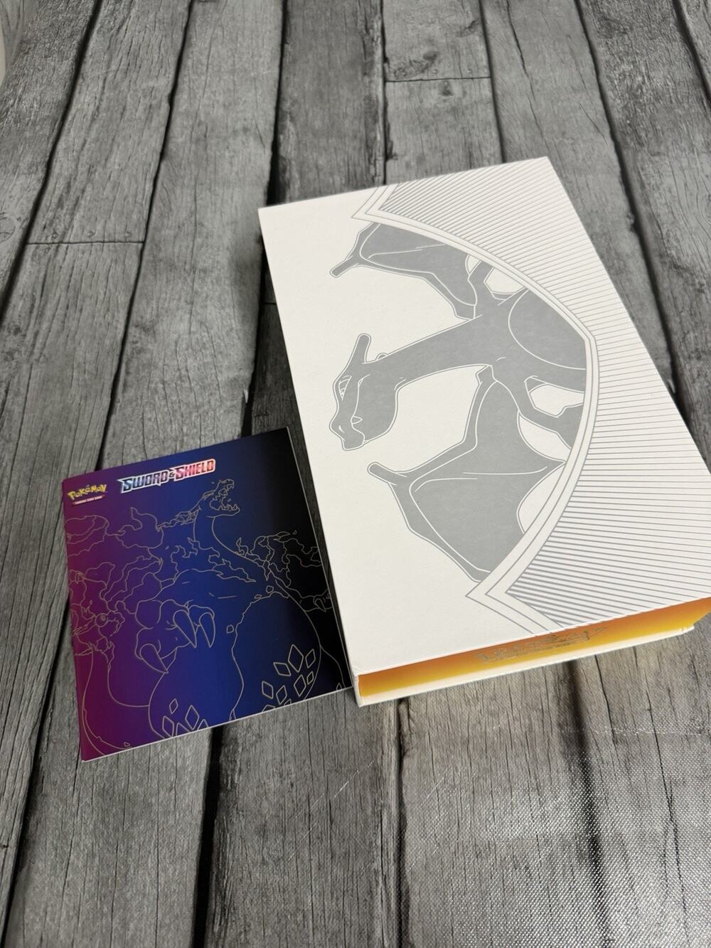 Pokémon TCG Sword & Shield Box W Guide, Common Cards & Sleeves
